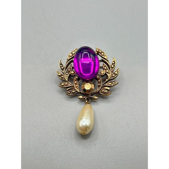 Fuchsia Purple Pin Brooch Pearl Drop Gold Tone 80s 90s Jewelry Acrylic Cabochon - Picture 2 of 6